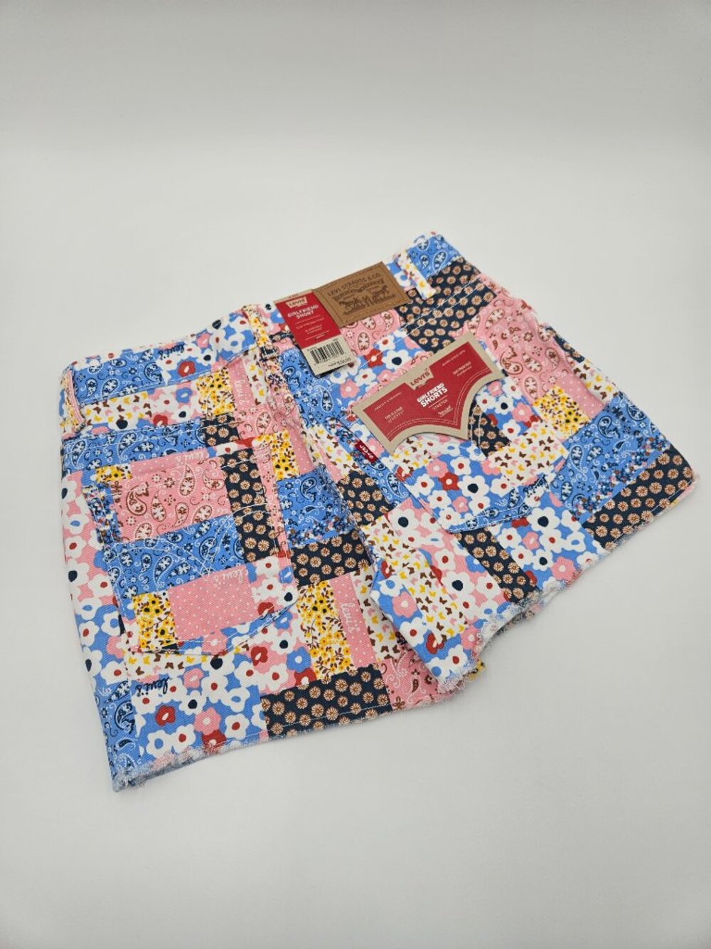 NWT Levi's Girls Girlfriend Shorts Patchwork Floral Stretch | Size 12